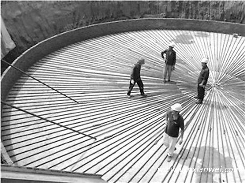 碳纖維等FRP在土木工程中的應(yīng)用，為我國碳纖維應(yīng)用的發(fā)展探索出一條新路徑，即依靠應(yīng)用端的發(fā)展，來帶動整個材料的產(chǎn)業(yè)化。